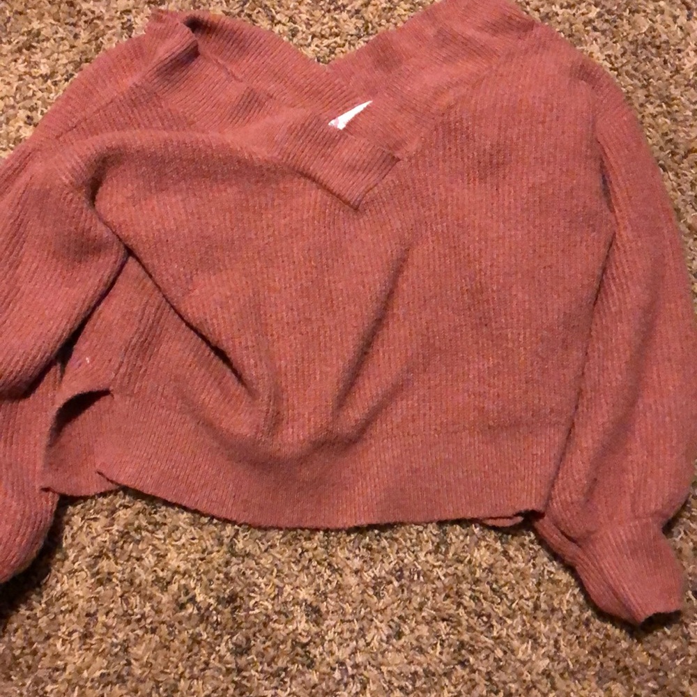 Pink/red Pink Rose soft knit sweater, size L